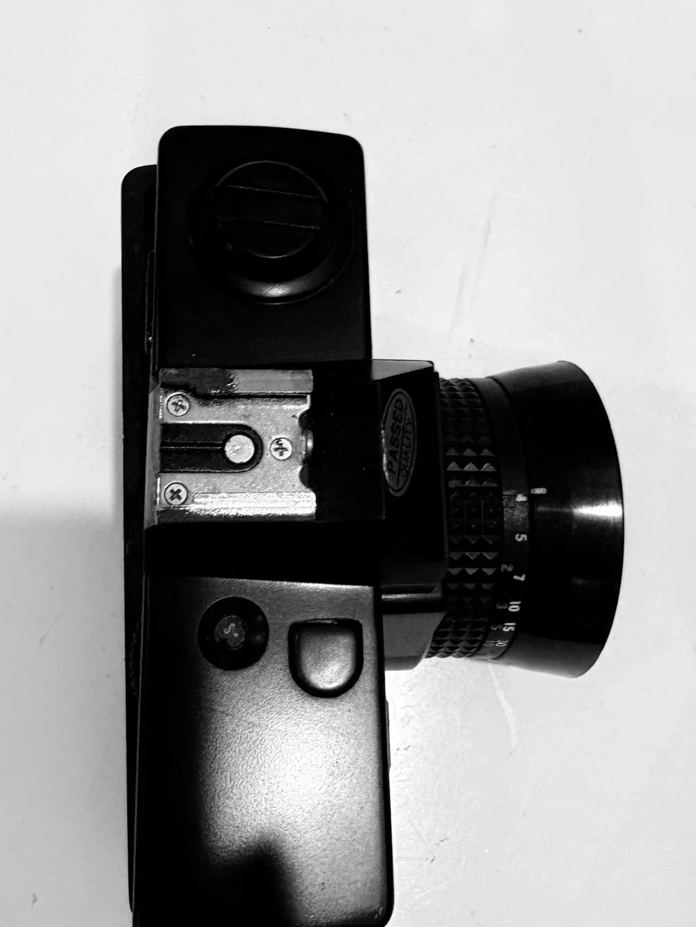 LT-002 Black 35mm Film Camera with Carry Case